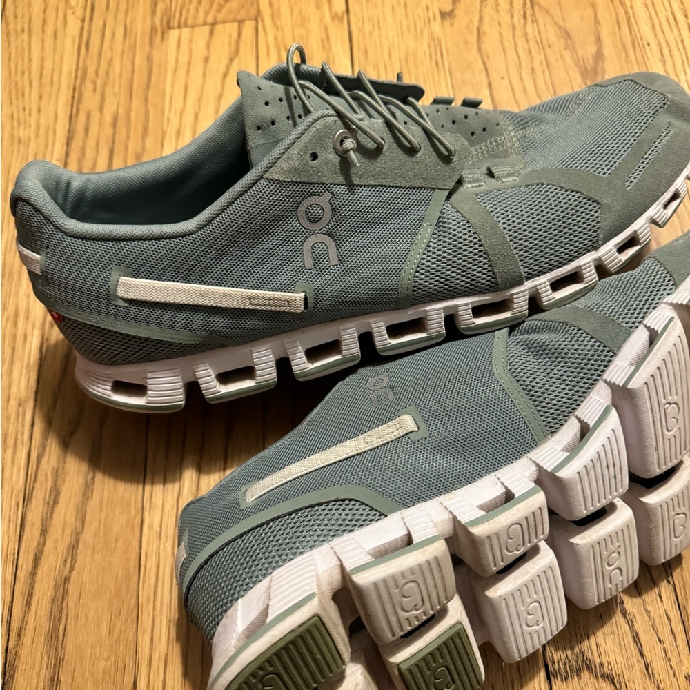 Men’s On Cloud Green Kelp Running Shoe Size 11